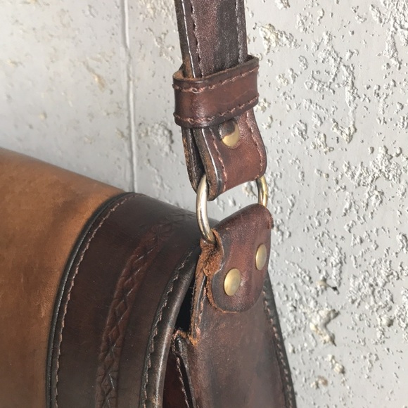 #035 Anna Cainzo Culturas Del Sol’s | Brown Leather Side Saddle Crossbody - Picture 11 of 17